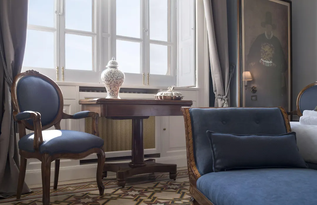 Vittoria - House Of Charme-1